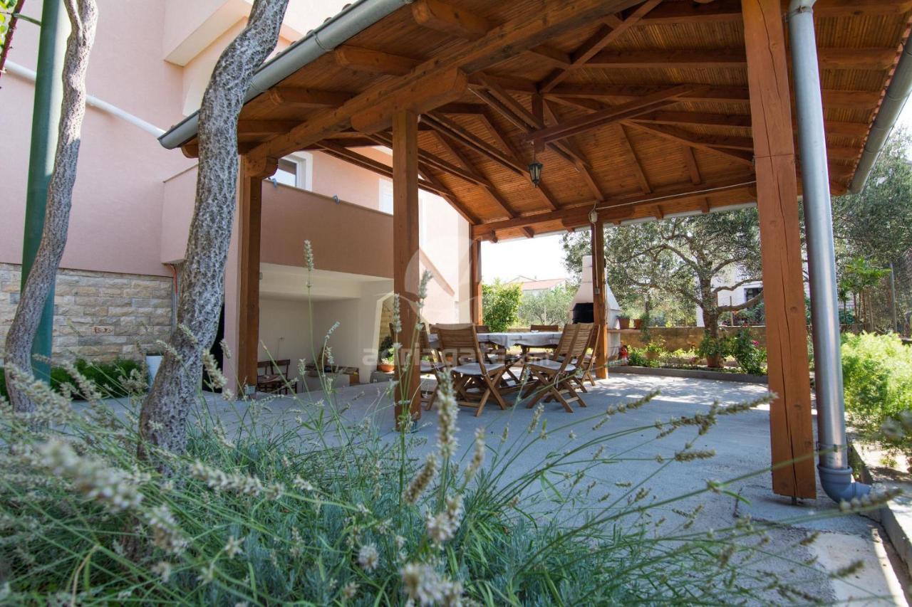 Apartment Lucija Biograd Na Moru Exterior foto